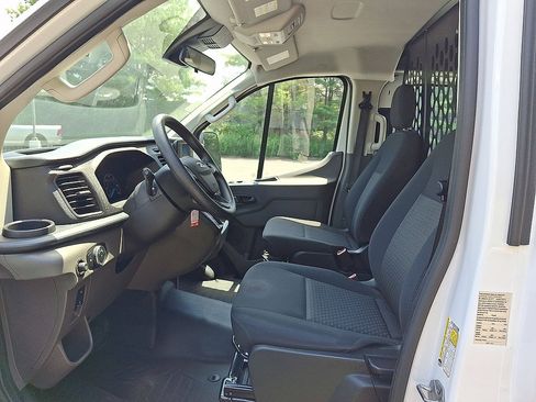 Used 2025 Ford Transit 250 Low Roof w/ Exterior Upgrade Package RWD image 14