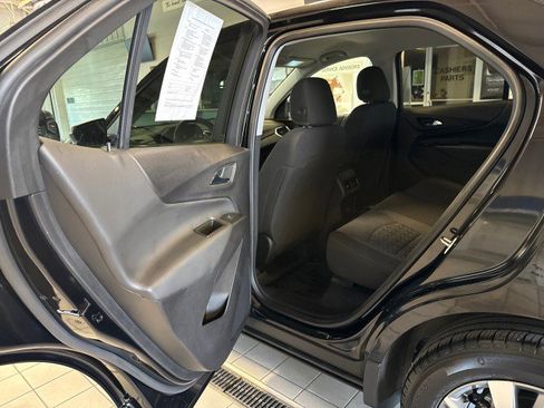 Used 2024 Chevrolet Equinox LT w/ LPO, Floor Liner Package image 24