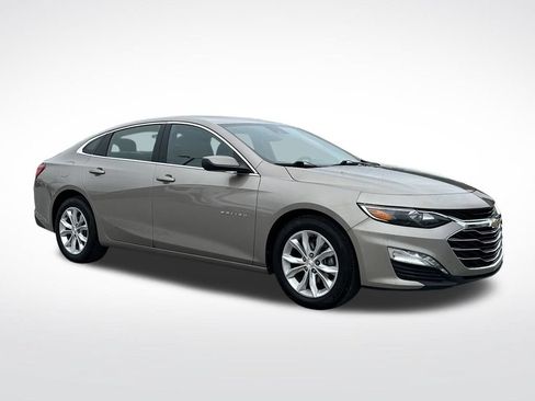Used 2025 Chevrolet Malibu LT FWD image 8
