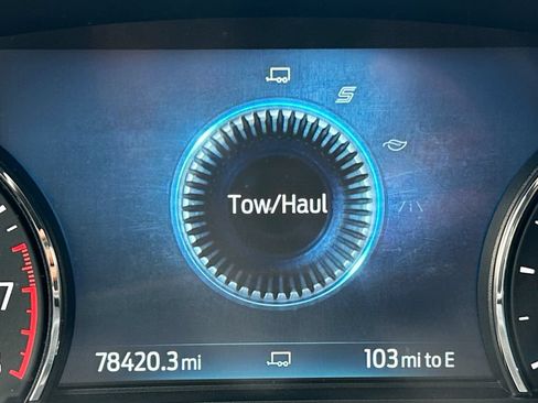 Used 2021 Ford Explorer XLT AWD/4WD image 20