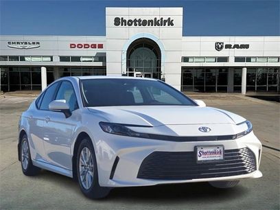 Used 2025 Toyota Camry LE