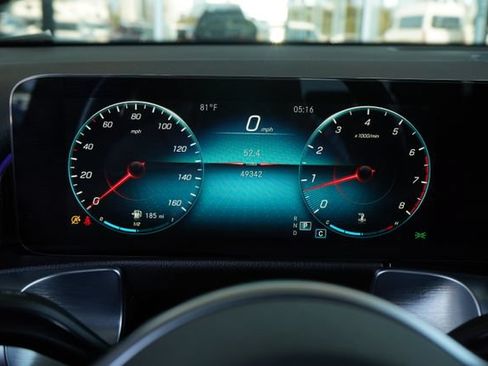 Used 2022 Mercedes-Benz GLB 250 image 19