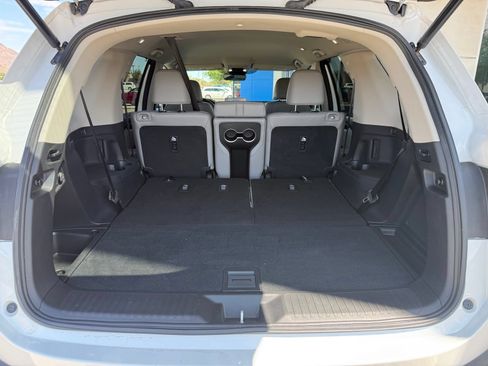 Certified 2025 Honda Pilot EX-L image 42