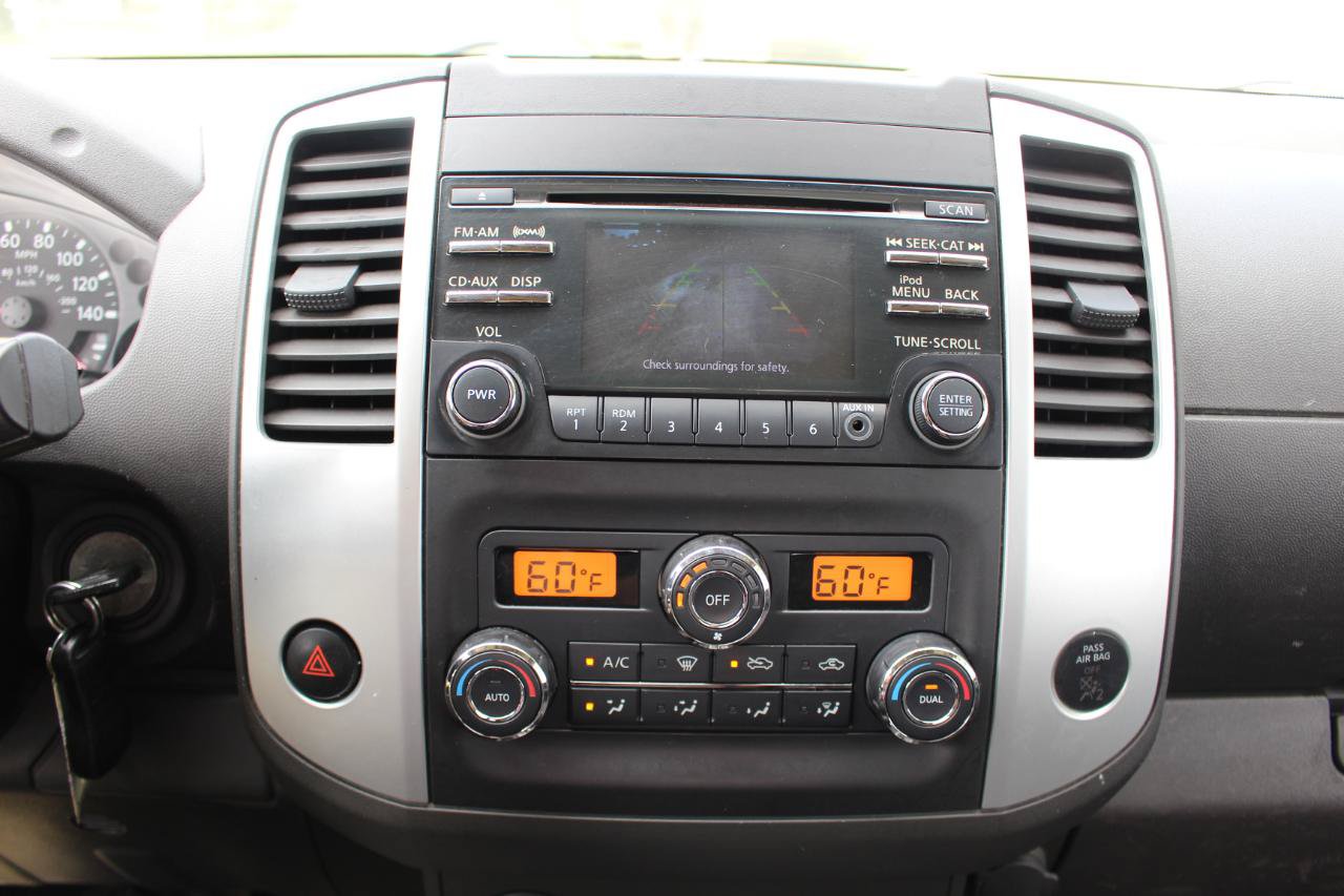 Used 2014 Nissan Frontier SV w/ SV Value Truck Package AWD/4WD image 25