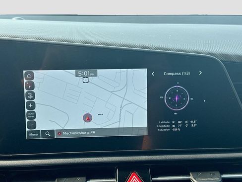 Certified 2025 Kia Niro EX FWD image 16