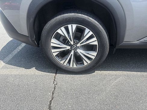 Certified 2023 Nissan Rogue SV AWD/4WD image 12