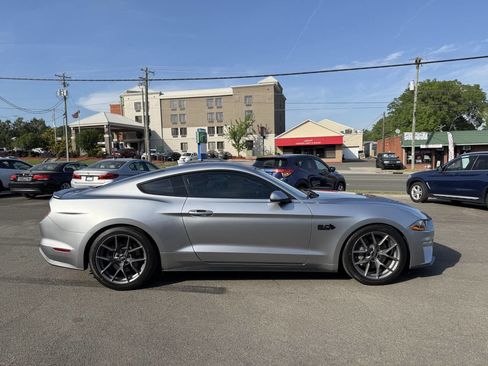 Used 2022 Ford Mustang GT w/ Equipment Group 301A image 9