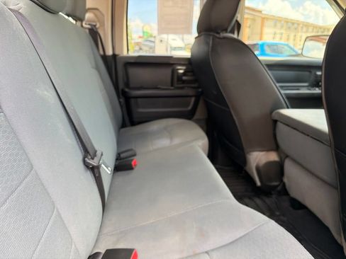 Used 2017 RAM 1500 Express AWD/4WD image 12