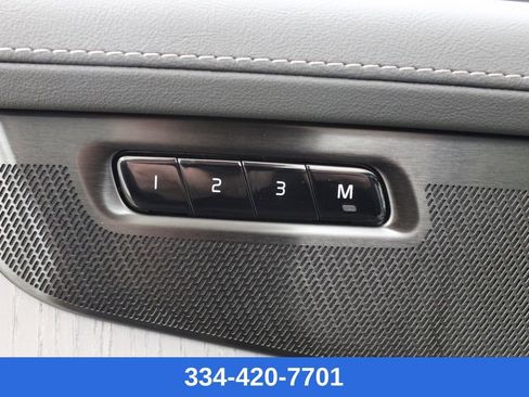 New 2026 Volvo XC90 T8 Ultra w/ Protection Package Premier image 18