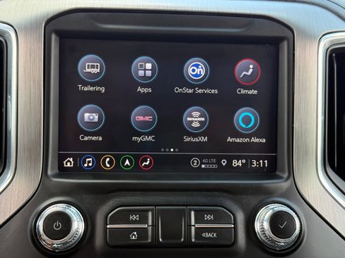Used 2021 GMC Sierra 1500 Denali w/ Denali Ultimate Package AWD/4WD image 16