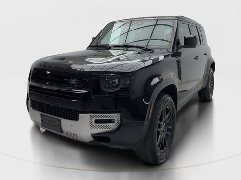 Used 2025 Land Rover Defender 110 S AWD/4WD image 4