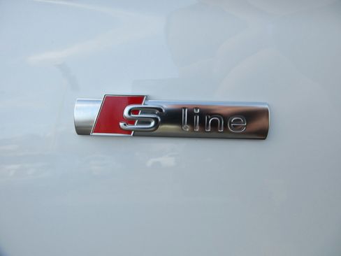 Used 2023 Audi Q5 2.0T Premium Plus w/ Premium Plus Package image 3