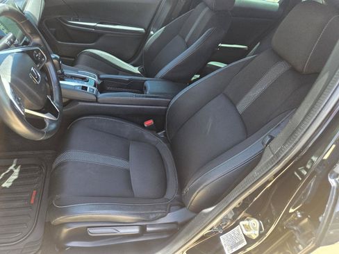 Used 2019 Honda Civic Sport image 10