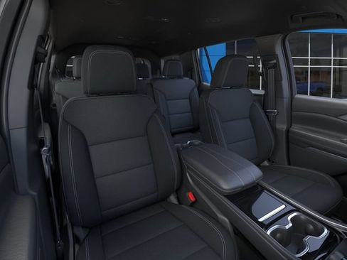 New 2026 Chevrolet Traverse LT w/ Driver Confidence Package FWD image 18