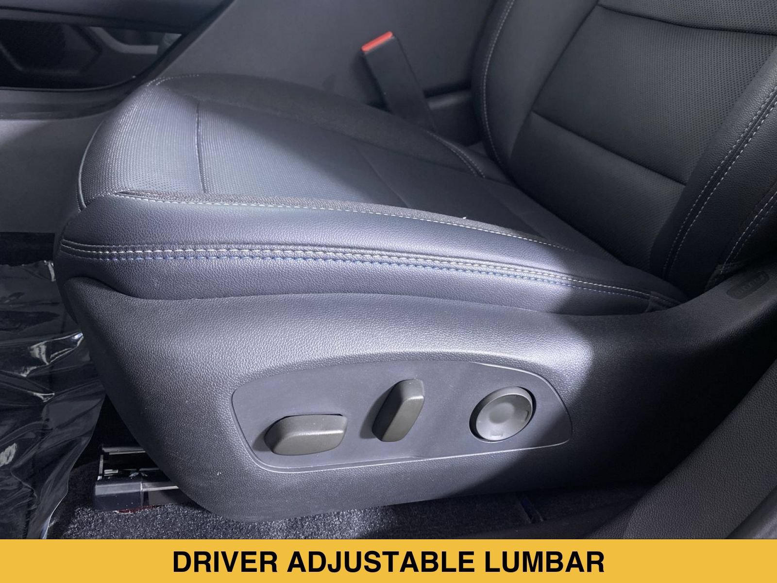 Certified 2024 Chevrolet Equinox EV LT FWD image 9