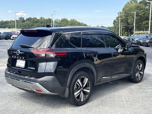 Used 2021 Nissan Rogue Platinum FWD image 26
