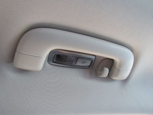 Used 2023 Genesis GV70 2.5T w/ Select Package image 35