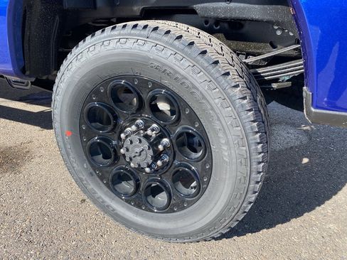 New 2026 Ford F350 XLT w/ XLT Premium Package image 2