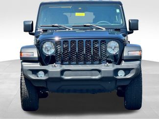 Used 2024 Jeep Wrangler Unlimited Sport AWD/4WD video 2