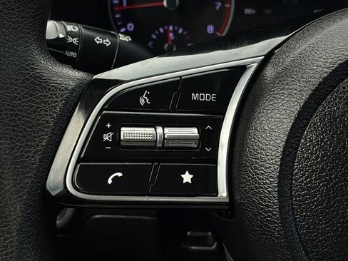 Used 2024 Kia Forte LXS w/ LXS Technology Package FWD image 22