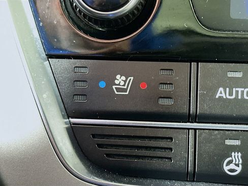 Used 2016 Hyundai Sonata Limited w/ Option Group 04 image 24