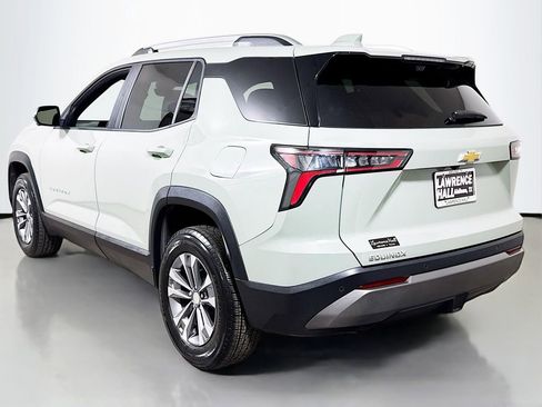 Used 2025 Chevrolet Equinox LT w/ Convenience Package II FWD image 6