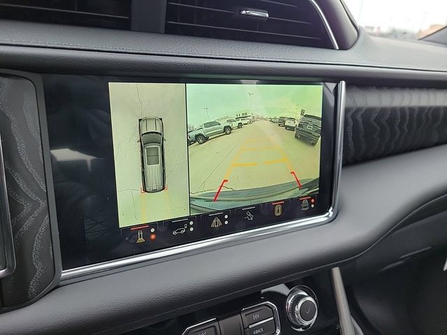 New 2024 GMC Yukon Denali w/ Advanced Technology Package AWD/4WD image 31