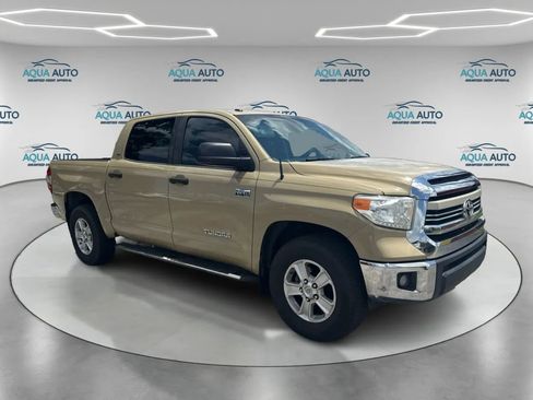 Used 2017 Toyota Tundra SR5 w/ SR5 Upgrade Package RWD image 3