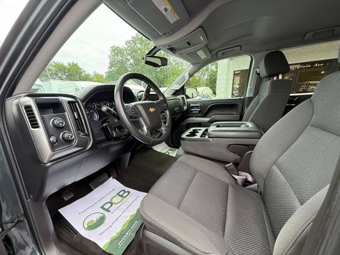 Used 2018 Chevrolet Silverado 1500 LT w/ All Star Edition AWD/4WD image 5
