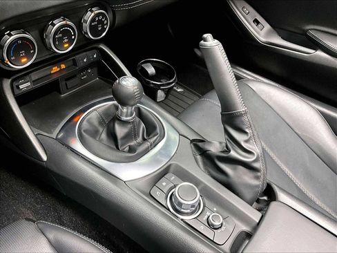 Used 2023 MAZDA MX-5 Miata Grand Touring image 19