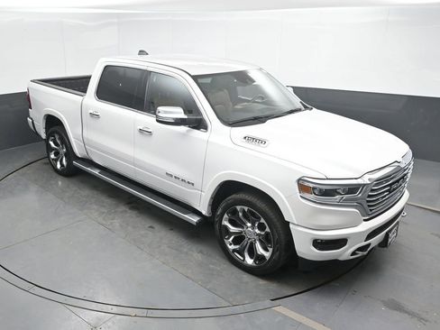 Used 2022 RAM 1500 Limited w/ Body-Colour Bumper Group image 35