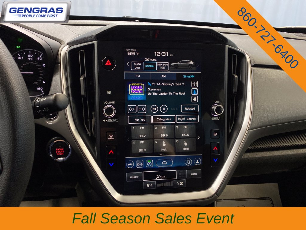 Used 2025 Subaru Crosstrek 2.5i Premium AWD/4WD image 17