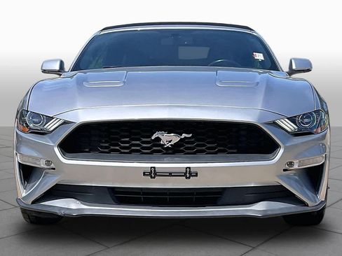 Used 2020 Ford Mustang Premium RWD image 4