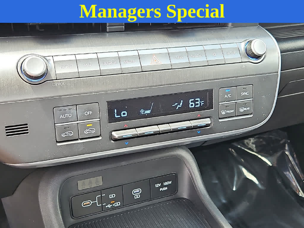 Used 2025 Hyundai Kona SEL FWD image 14