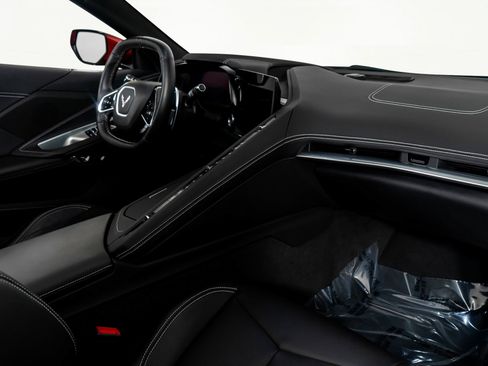 Used 2021 Chevrolet Corvette Stingray Convertible w/ Battery Protection Package image 51