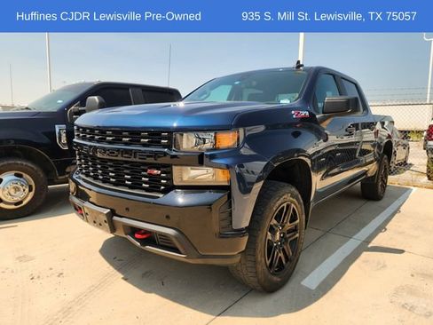 Used 2021 Chevrolet Silverado 1500 Custom Trail Boss w/ Safety Confidence Package AWD/4WD image 3