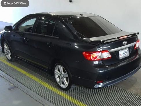 Used 2013 Toyota Corolla S w/ Premium Complete Pkg FWD image 2