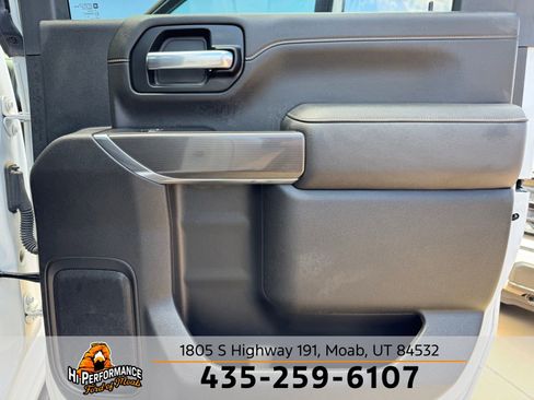 Used 2023 GMC Sierra 3500 AT4 w/ Gooseneck/5TH Wheel Package AWD/4WD image 51