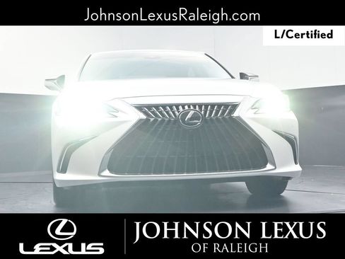 Certified 2025 Lexus ES 350 w/ Technology Package FWD image 17