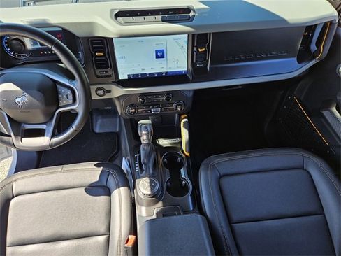 Certified 2023 Ford Bronco Badlands image 14