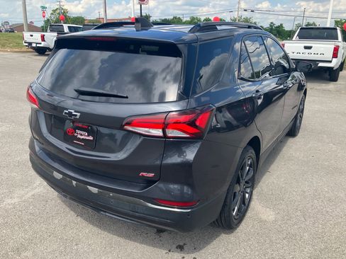 Used 2022 Chevrolet Equinox RS w/ RS Leather Package FWD image 7