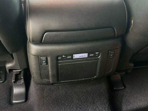 Used 2015 INFINITI QX80 2WD w/ 22" Wheel Package image 28