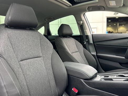 Used 2025 Honda Accord SE image 30