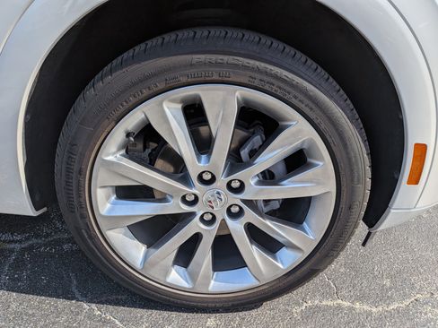 Certified 2023 Buick Envision Avenir FWD image 11
