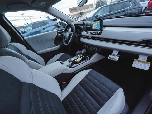 New 2026 Mitsubishi Outlander SE image 44