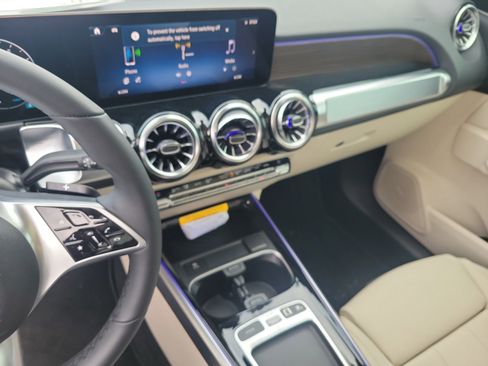 Certified 2026 Mercedes-Benz GLB 250 image 23