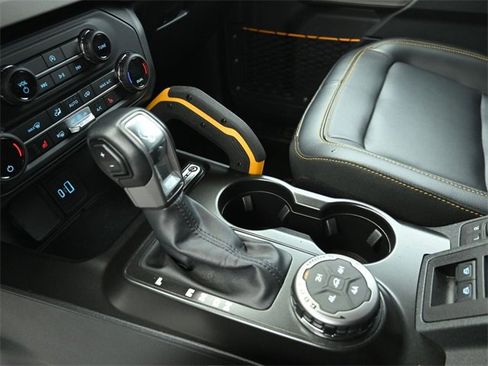 Certified 2023 Ford Bronco Badlands w/ Sasquatch Package image 14