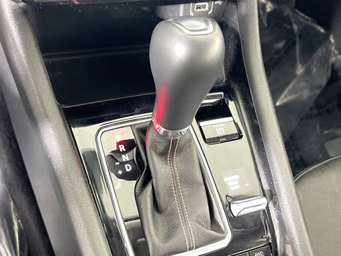 Used 2022 Jeep Compass Limited image 16