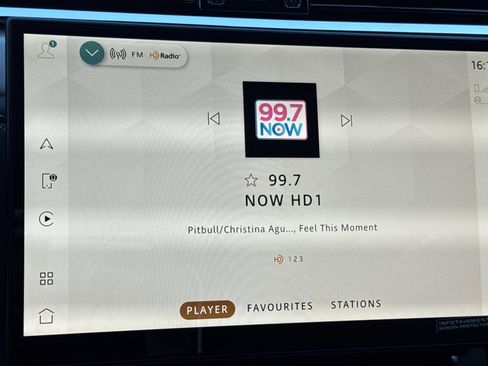 New 2026 Jaguar F-PACE R-Dynamic S image 19