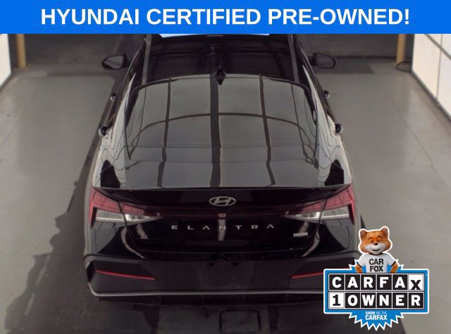 Used 2025 Hyundai Elantra Hybrid FWD image 6